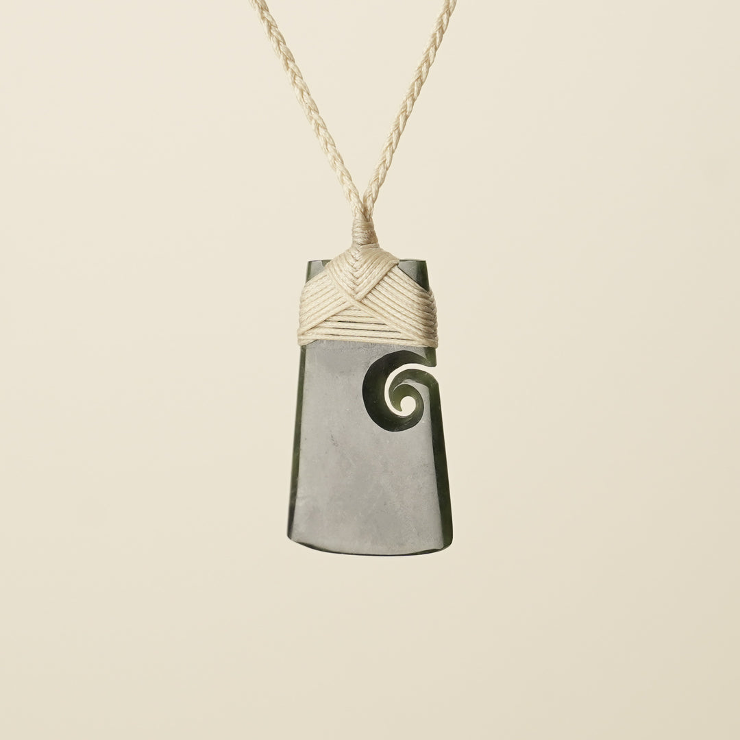 Toki with Koru Pounamu Medium, Tan Binding