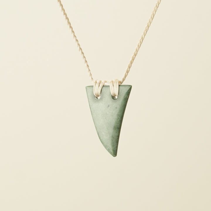Niho Tooth Inanga Pounamu Small Pendant