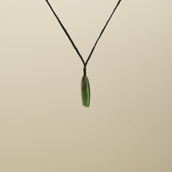 Toki Small Medium Pounamu Pendant