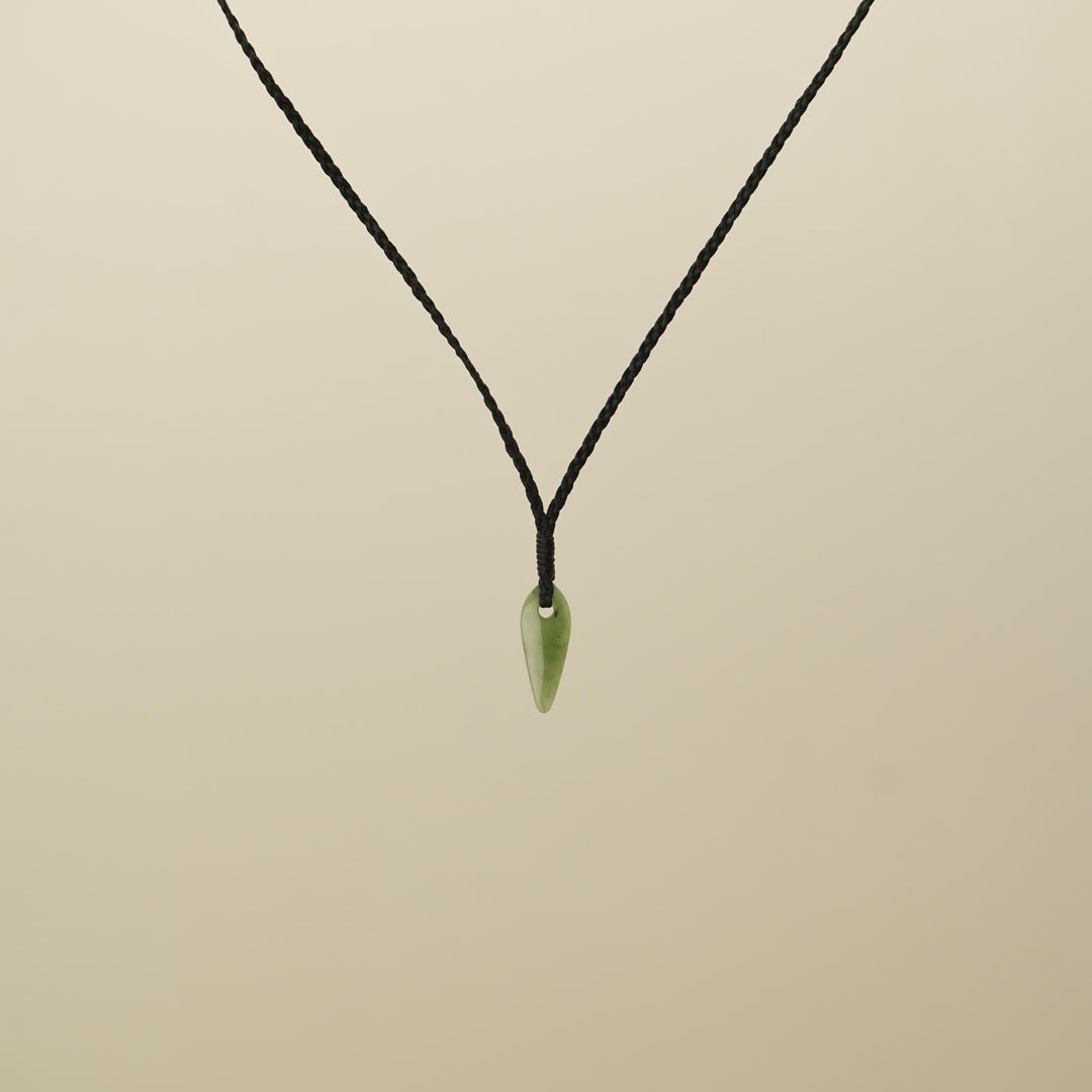 Kahurangi XS Niho Pounamu Pendant, Black Binding
