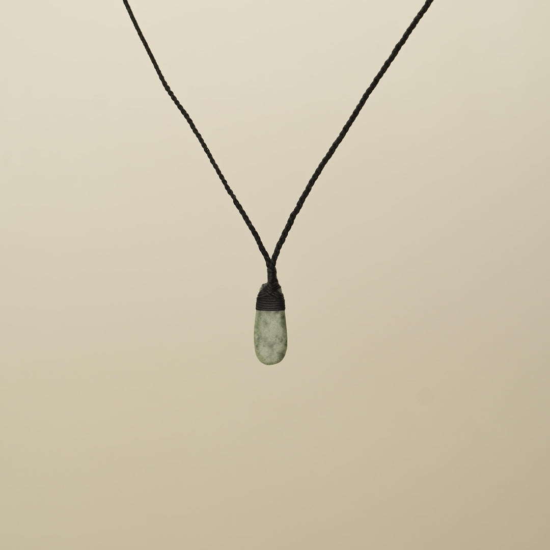 Kōkopu Pounamu Roimata XS Pendant