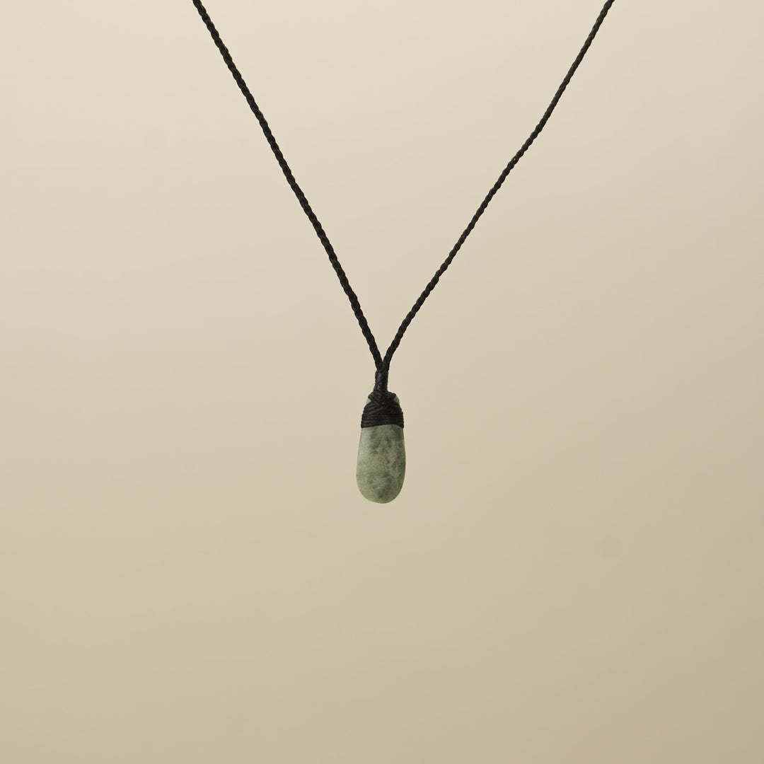 Kōkopu Pounamu Roimata XS Pendant