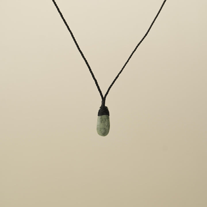 Kōkopu Pounamu Roimata XS Pendant