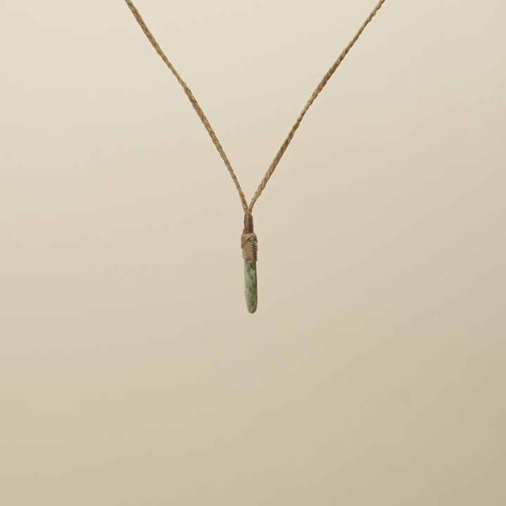 Inanga XS Roimata Pounamu Pendant, Tan Binding
