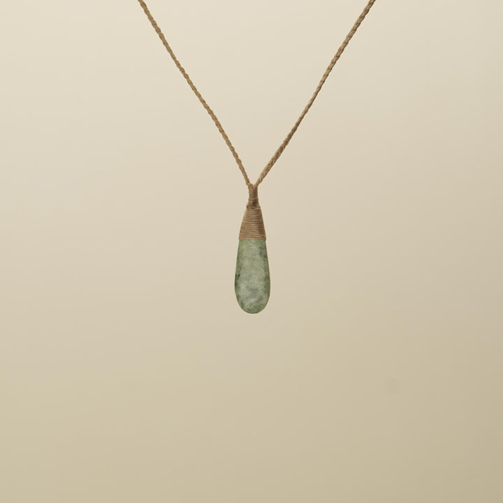 Inanga XS Roimata Pounamu Pendant, Tan Binding