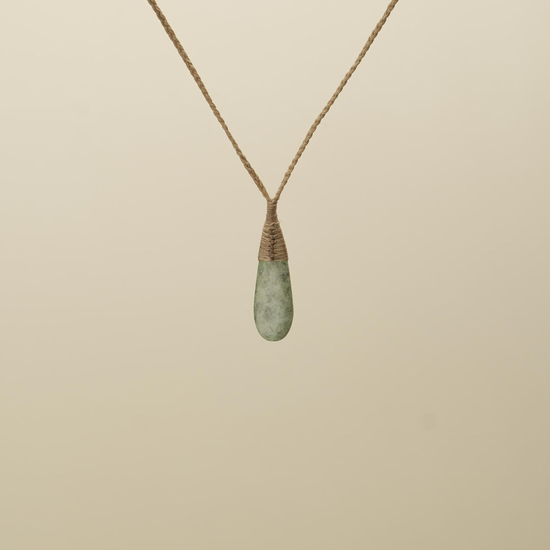 Inanga XS Roimata Pounamu Pendant, Tan Binding