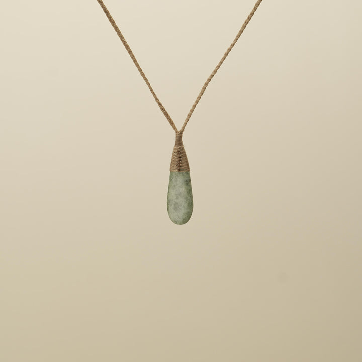 Inanga XS Roimata Pounamu Pendant, Tan Binding