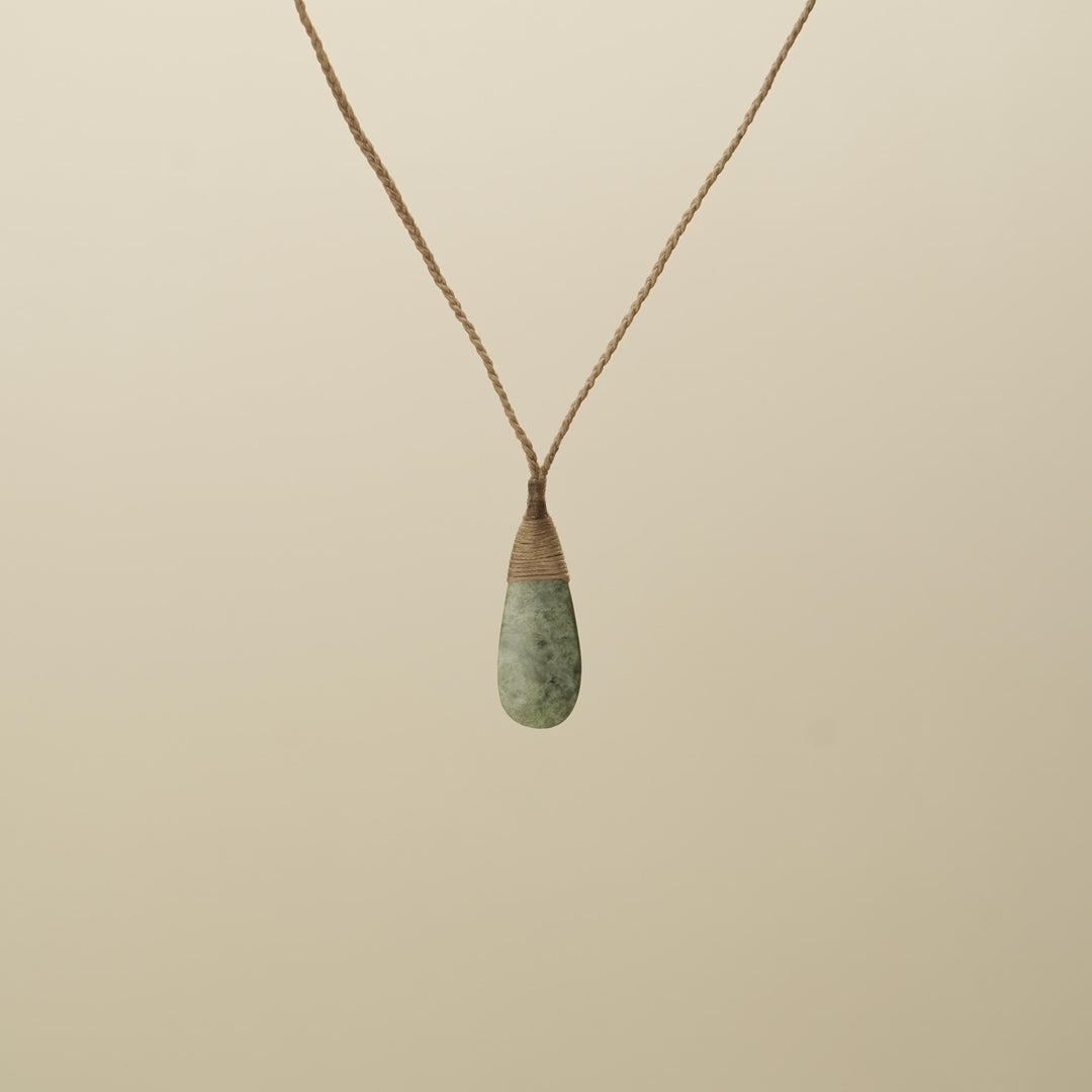 Inanga XS Roimata Pounamu Pendant, Tan Binding