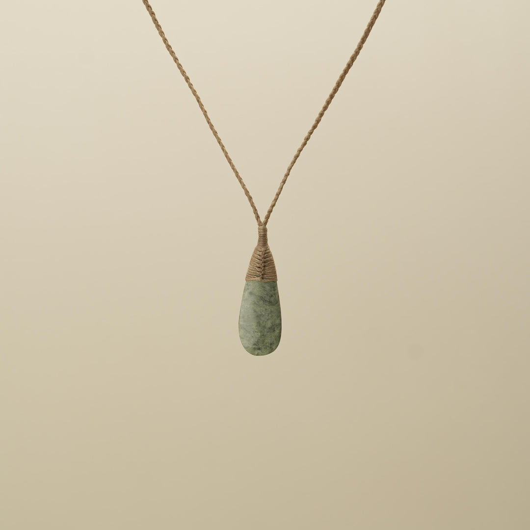 Inanga XS Roimata Pounamu Pendant, Tan Binding