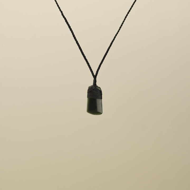 Toki Small Pounamu Pendant