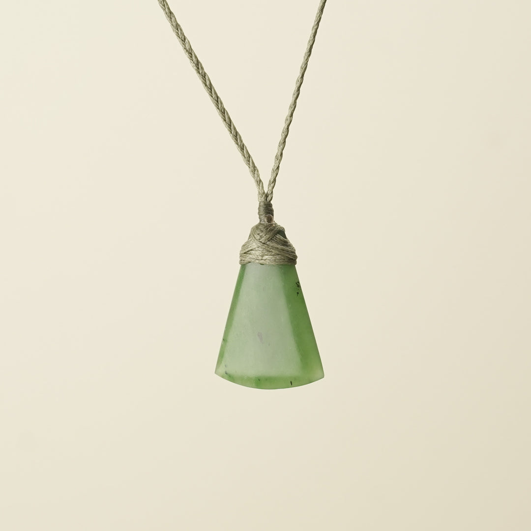 Toki Kahurangi Pounamu – Extra Small Pendant