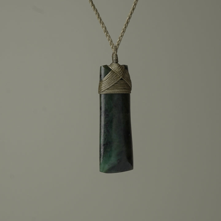 Medium Toki, Khaki Binding