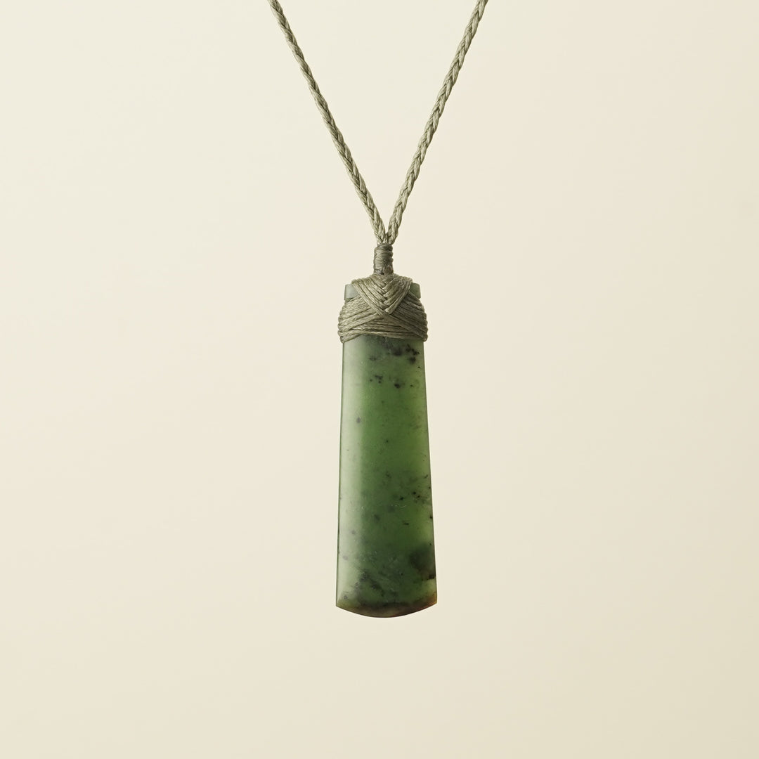 Toki – Kahurangi Pounamu Small Pendant