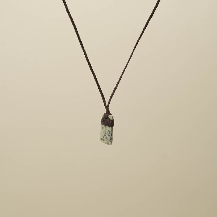 Kōkopu XS Toki Pounamu Pendant, Brown Binding