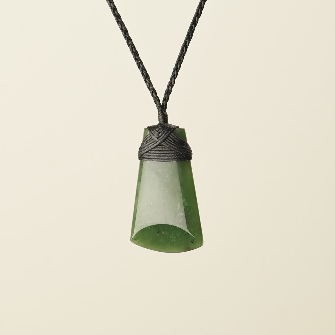 Toki Kahurangi Pounamu Medium Pendant