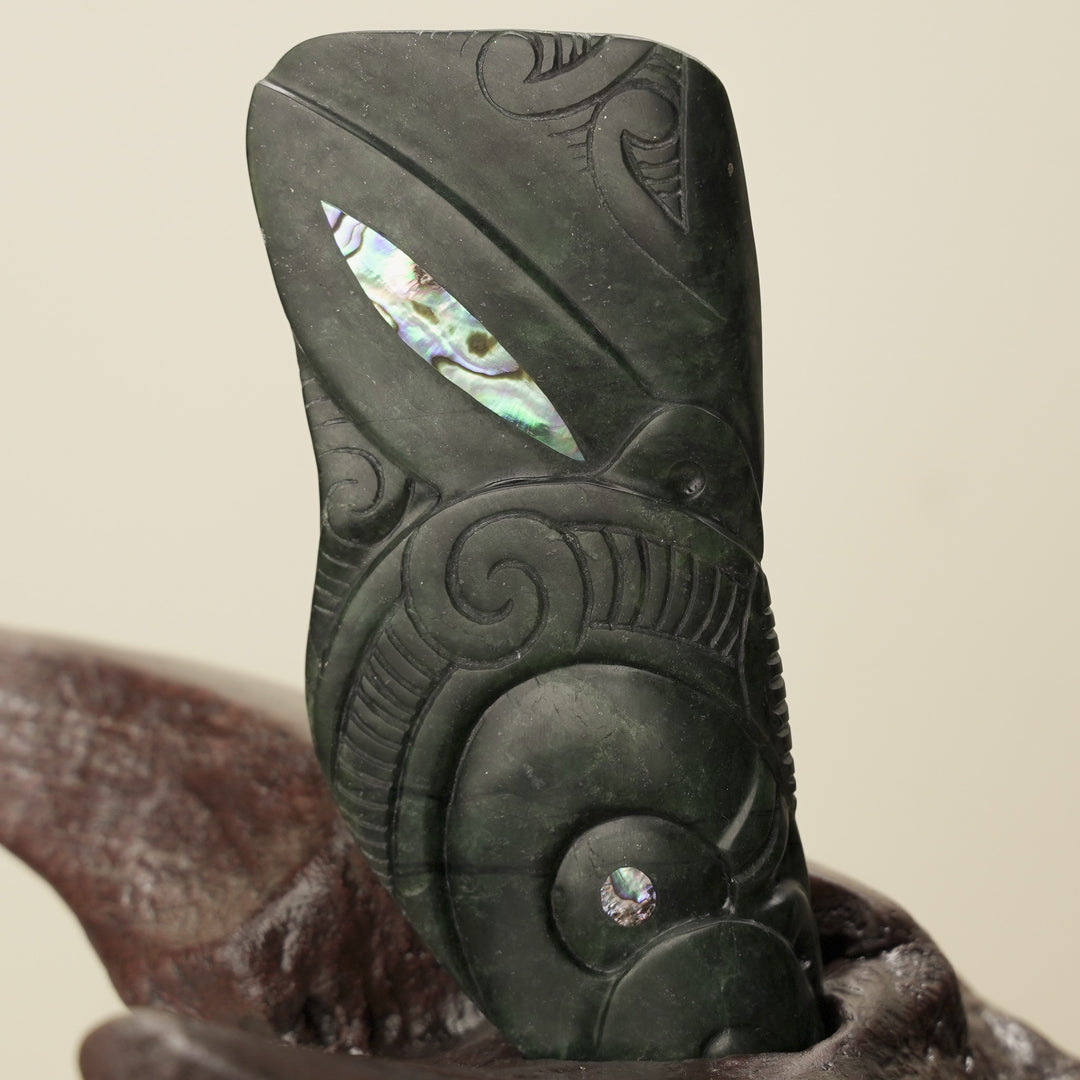Wheku Manaia Pounamu Sculpture – Mana & Guardianship