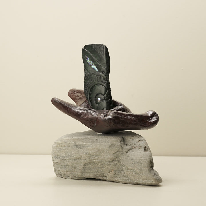 Wheku Manaia Pounamu Sculpture – Mana & Guardianship