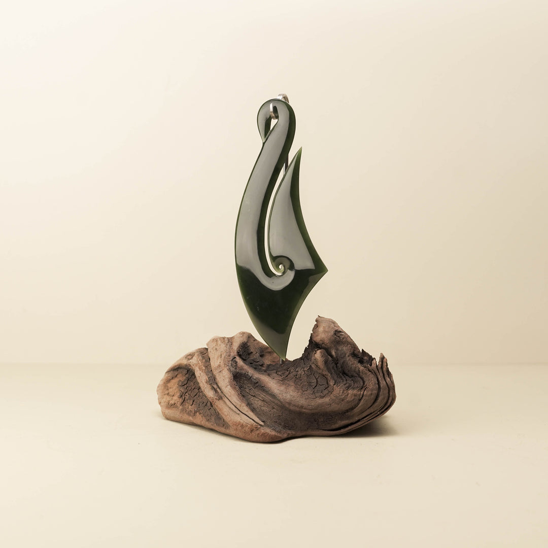 Hei Matau Sculpture Kawakawa Pounamu