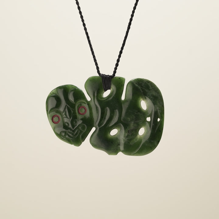 Hei Tiki Pounamu Pendant Kawakawa XL