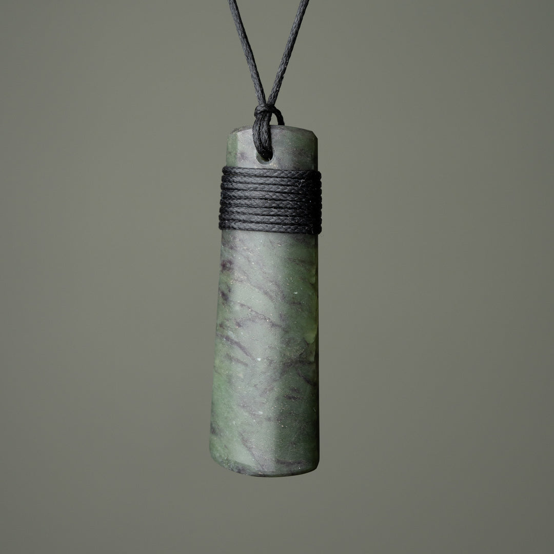 Toki Pounamu Pendant
