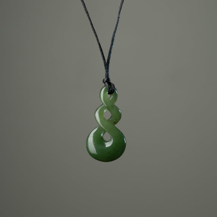 Small Pikorua double twist