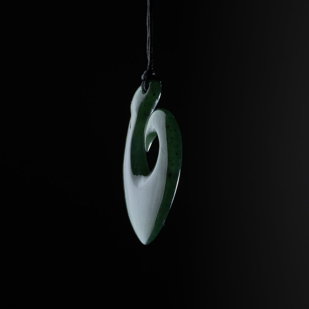 Medium Hei Matau Pendant
