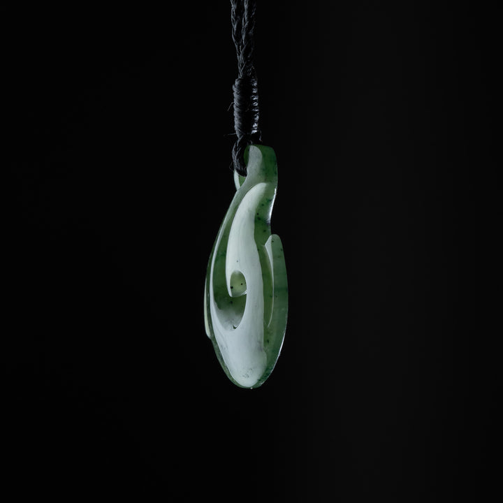 Medium Hei Matau Pendant