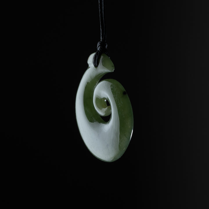 Koru Hei Matau
