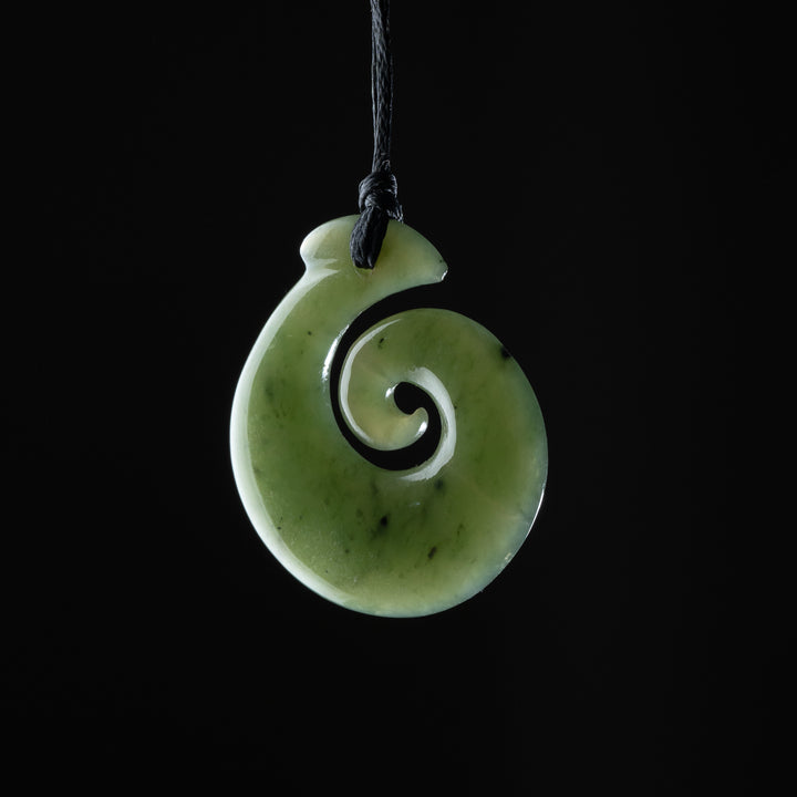 Koru Hei Matau