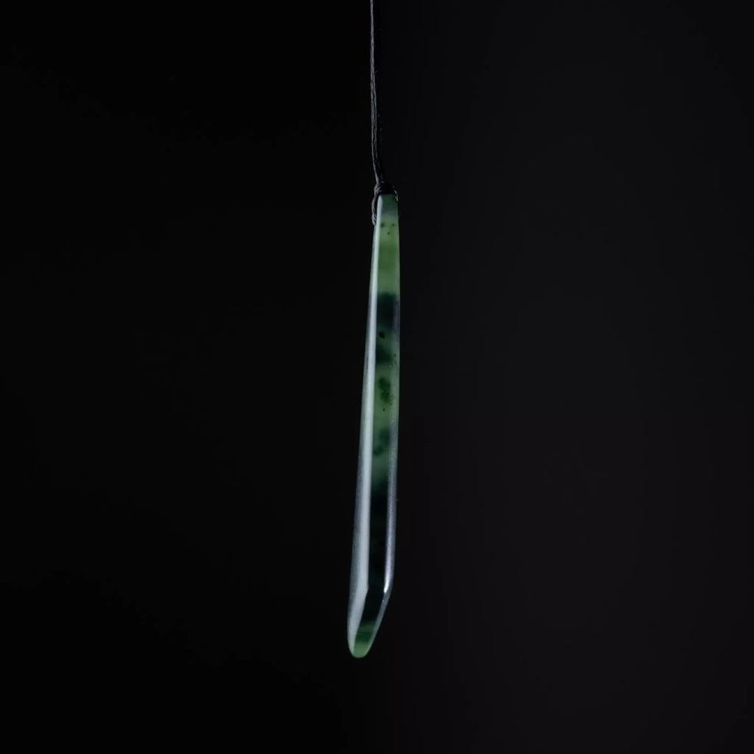 Roimata Curve Matte Pendant