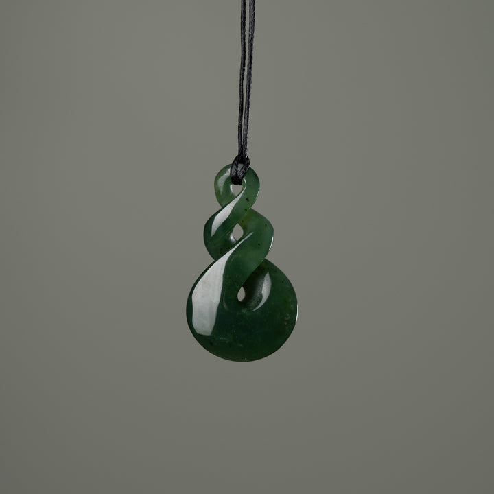 Medium Pounamu Pikorua Pendant