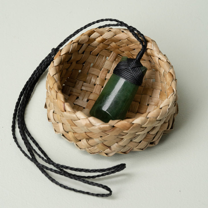 Flax Kete