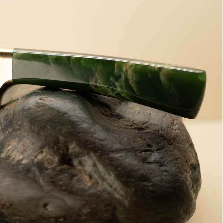 Pounamu Hunting Knife: Svord Damascus Blade 9cm