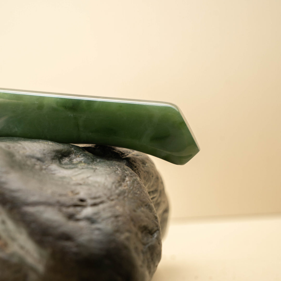 Pounamu Utility Knife: Svord Carbon Steel 13cm