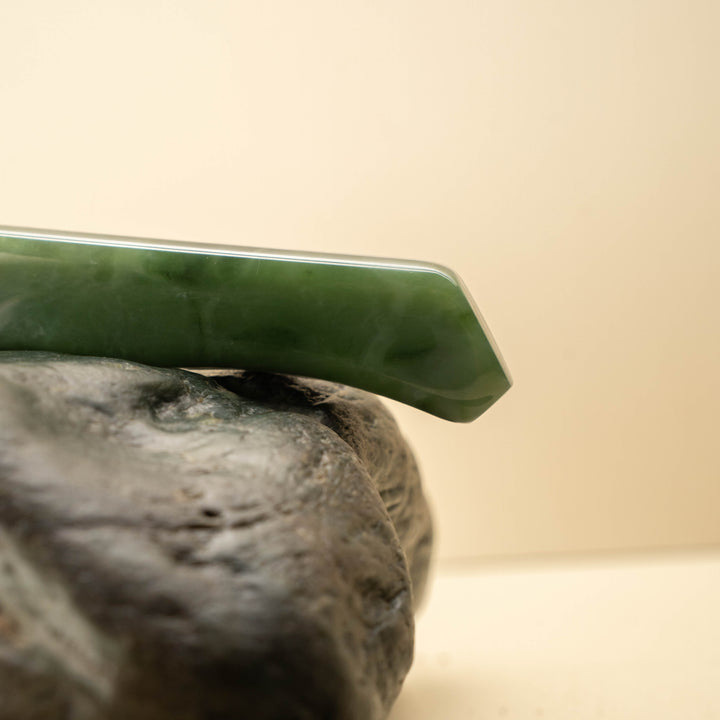Pounamu Utility Knife: Svord Carbon Steel 13cm