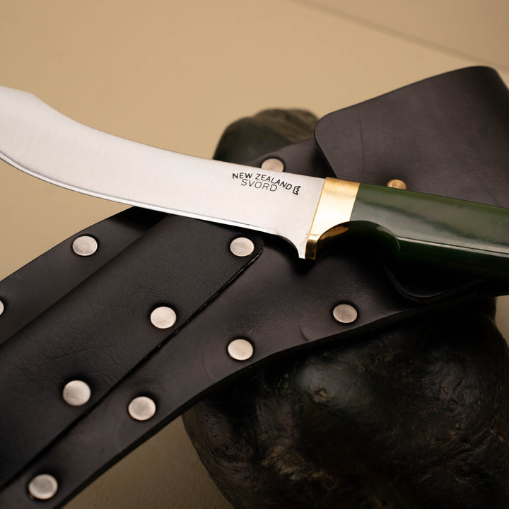 Pounamu Skinning Knife: Svord Carbon Steel 15cm