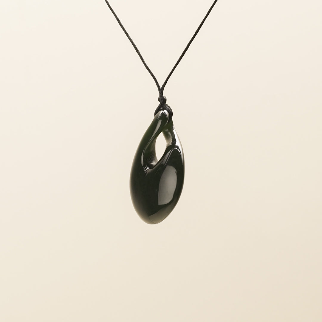 Single Pikorua Greenstone Pendant