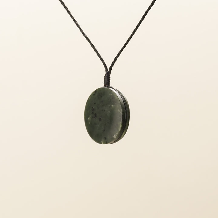 Medium Porowhita Pounamu Groove Pendant