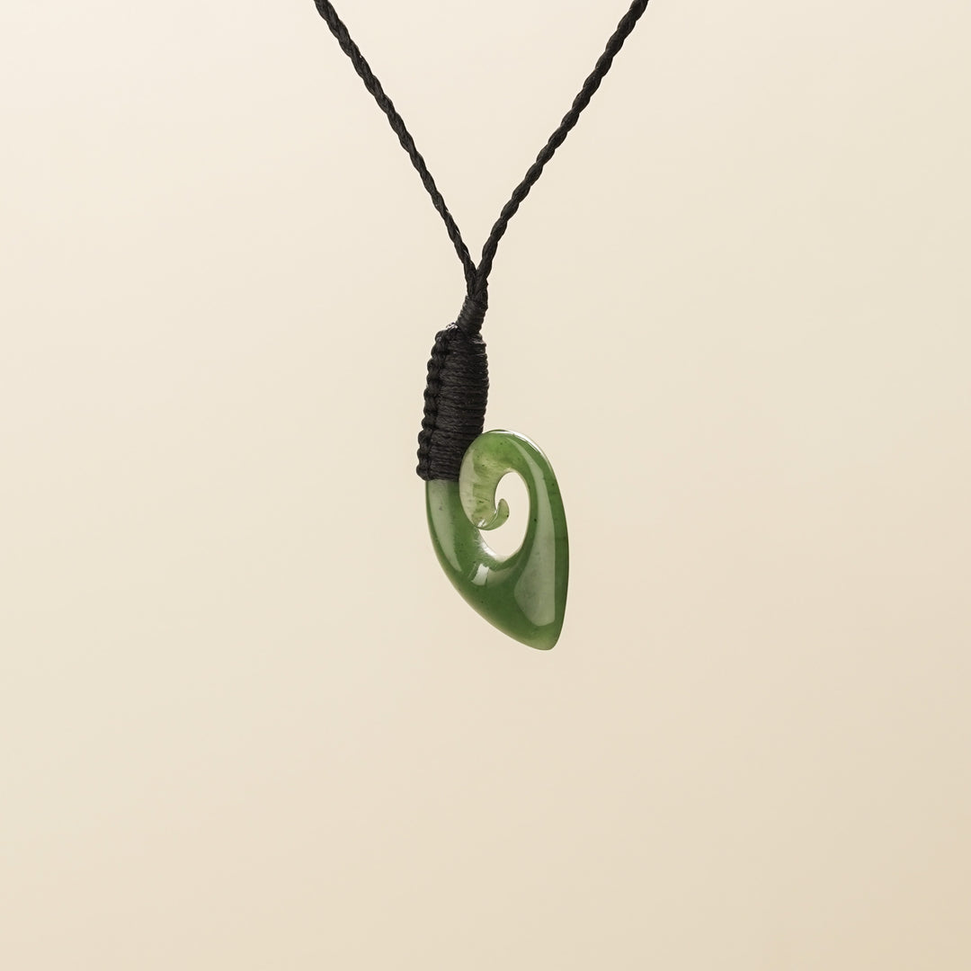 Medium Bound Hei Matau Greenstone Pendant