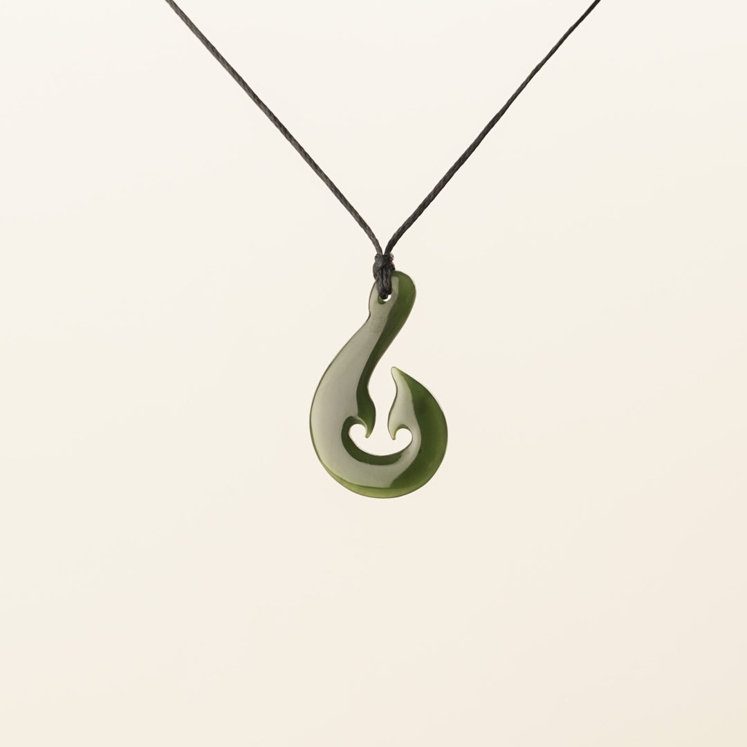 Greenstone Large Double-Barb Hei Matau Pendant
