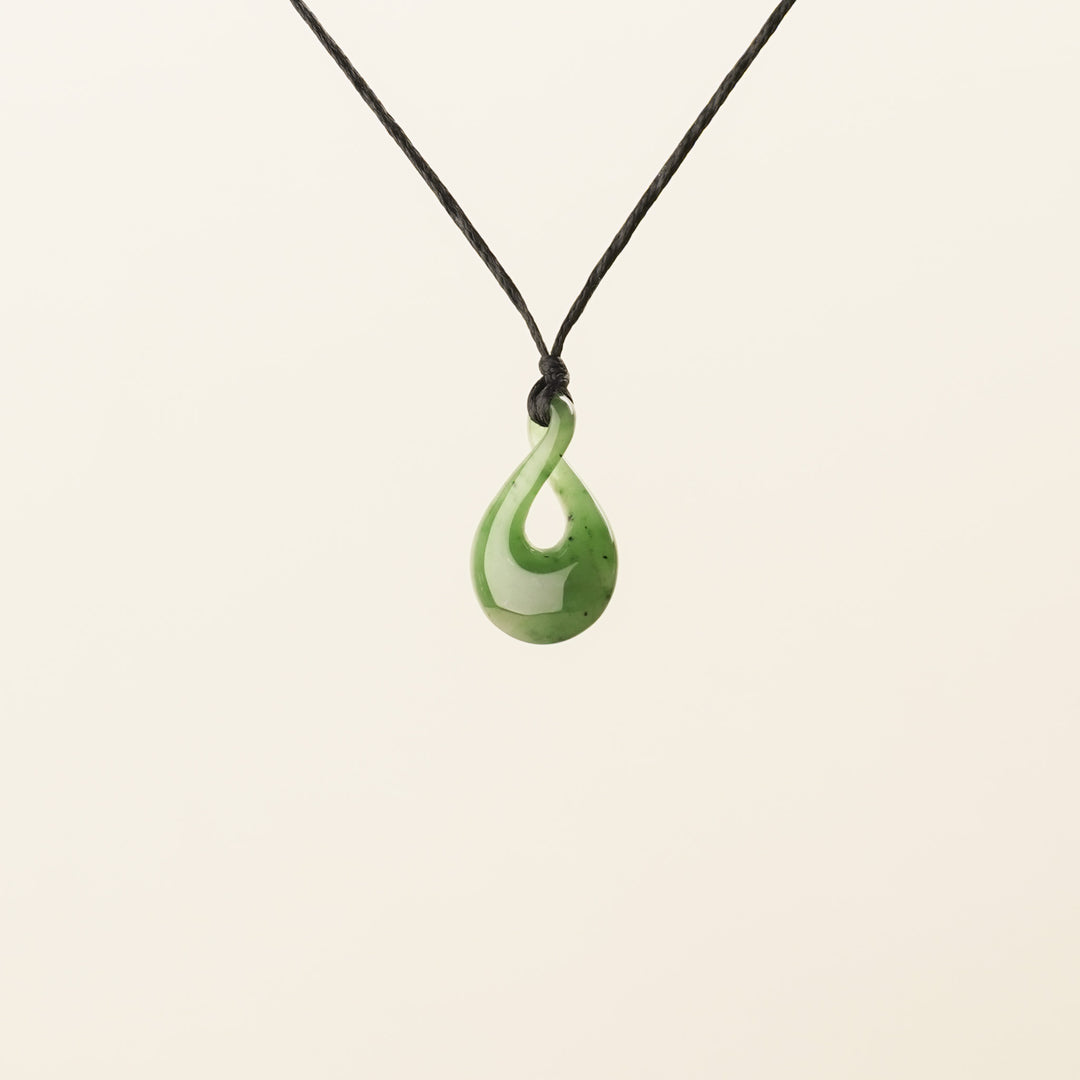 Greenstone Small Teardrop Single Pikorua Pendant